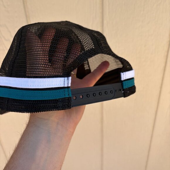 San Jose Sharks Sportiqe Evolve Corduroy Mesh Snapback Hat Black One Size Hockey - Picture 5 of 7